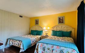 *A Family Retreat*Pool*Steps To The Beach*Approved Dogs*D18-9