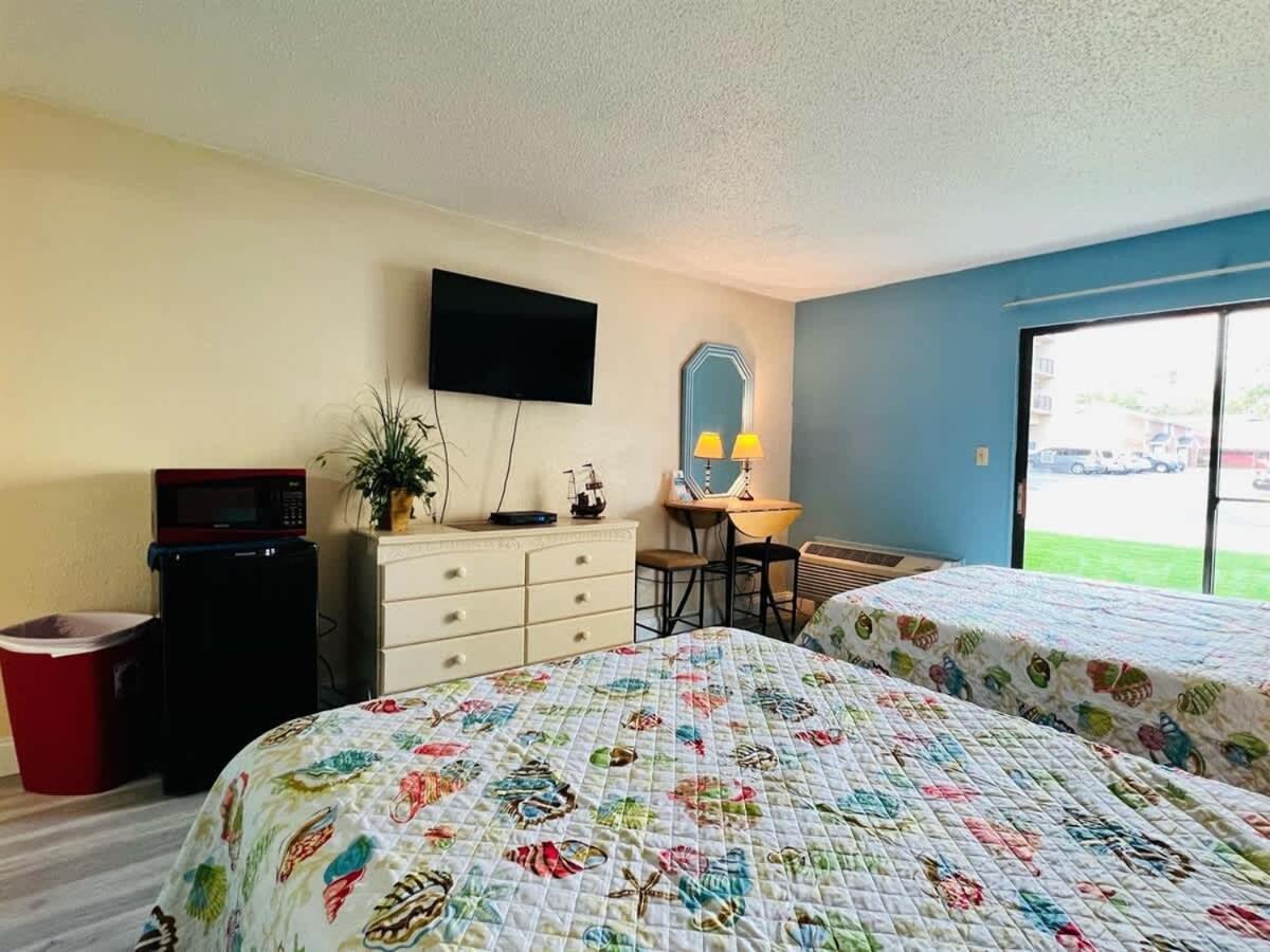 *A Family Retreat*Pool*Steps To The Beach*Approved Dogs*D18-9 Myrtle Beach Exterior photo